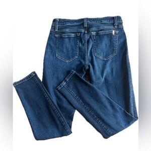 JOES JEANS Mid Rise Slim Cropped Stretch Katya Pant
Womens - size 28